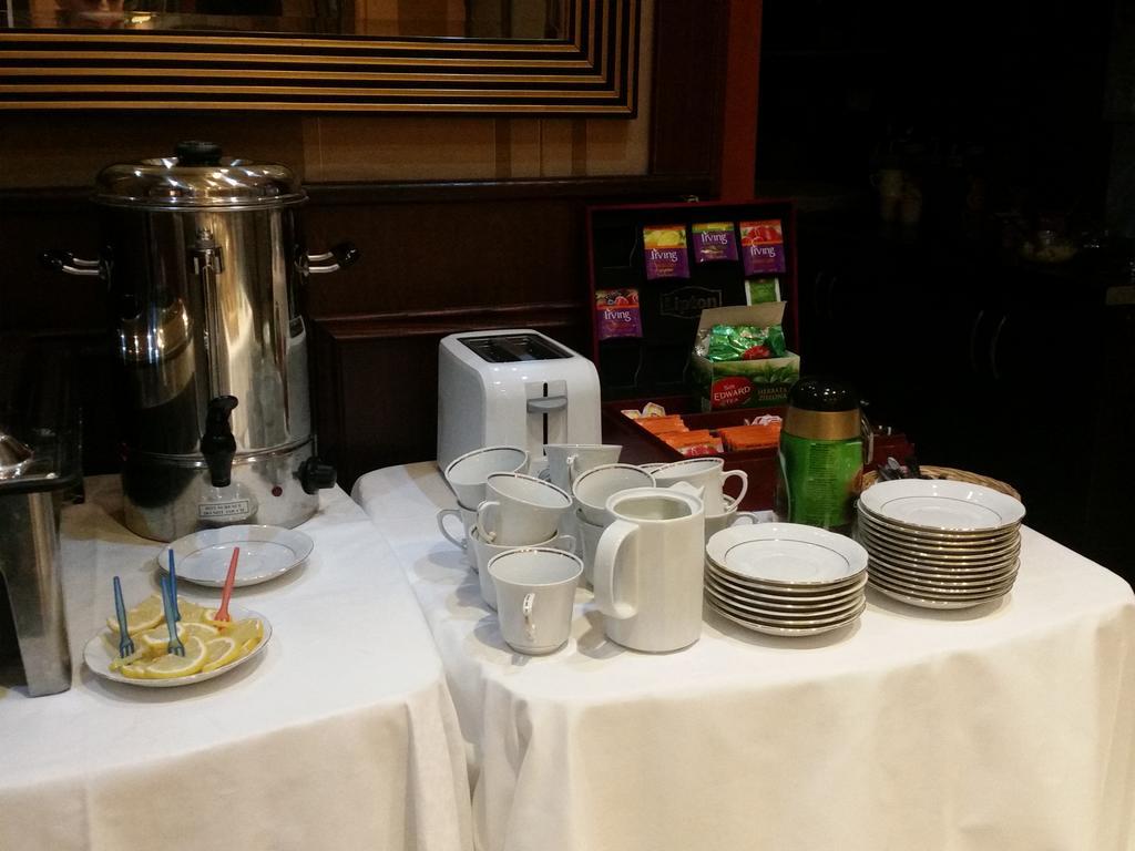 Sulechów Hotel Texicana מראה חיצוני תמונה
