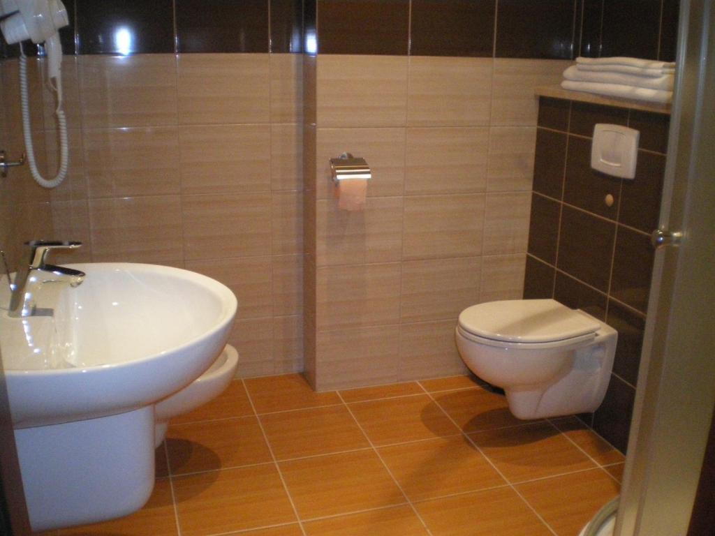 Sulechów Hotel Texicana חדר תמונה