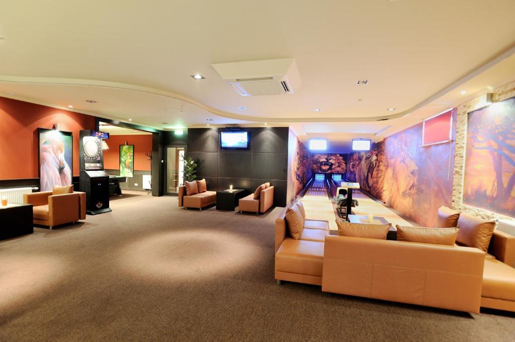 Sulechów Hotel Texicana מראה חיצוני תמונה