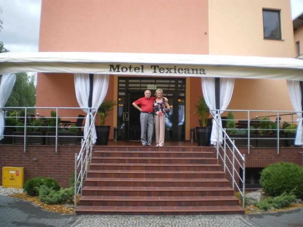 Sulechów Hotel Texicana מראה חיצוני תמונה