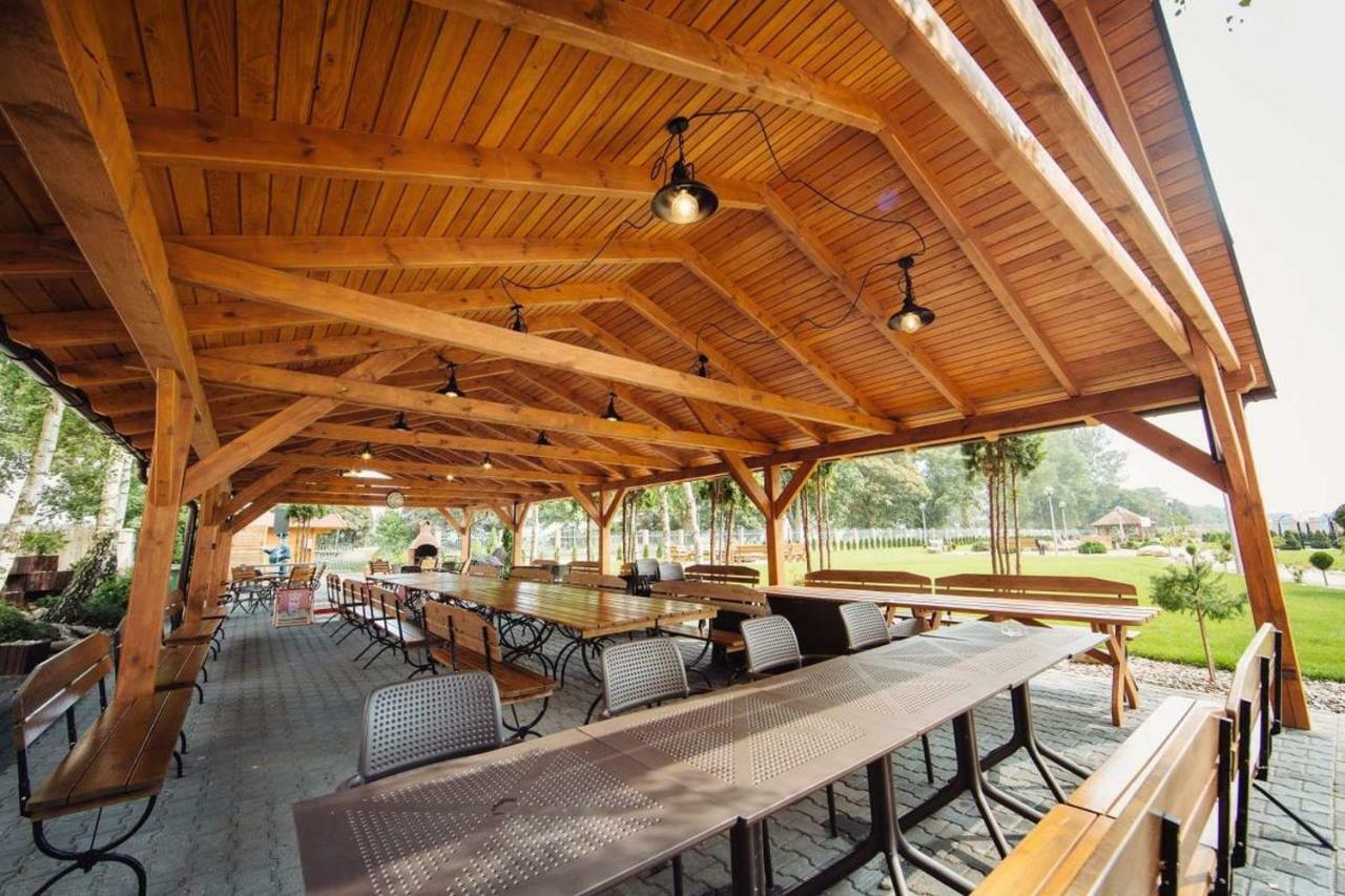 Sulechów Hotel Texicana מראה חיצוני תמונה